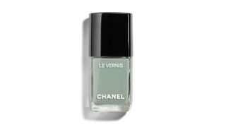 an image of Chanel le vernis in cavalier seul