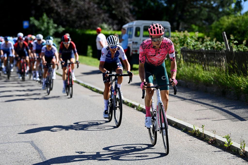 KUSNACHT SWITZERLAND JUNE 12 Neilson Powless of United States and Team EF Education Easypost competes during the 85th Tour de Suisse 2022 Stage 1 a 1776km stage from Kusnacht to Kusnacht 679m ourdesuisse2022 WorldTour on June 12 2022 in Kusnacht Switzerland Photo by Tim de WaeleGetty Images