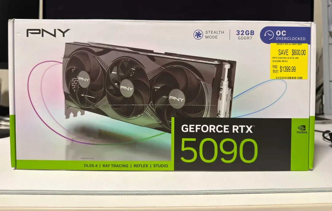PNY GeForce RTX 5090 Overclocked Triple Fan GPU