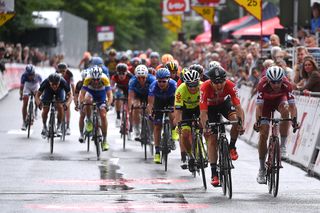 Stage 2 - De Buyst wins stage 2 in Tour de Wallonie