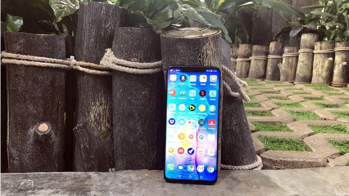 HUAWEI Mate 20 Pro is the king of smartphones