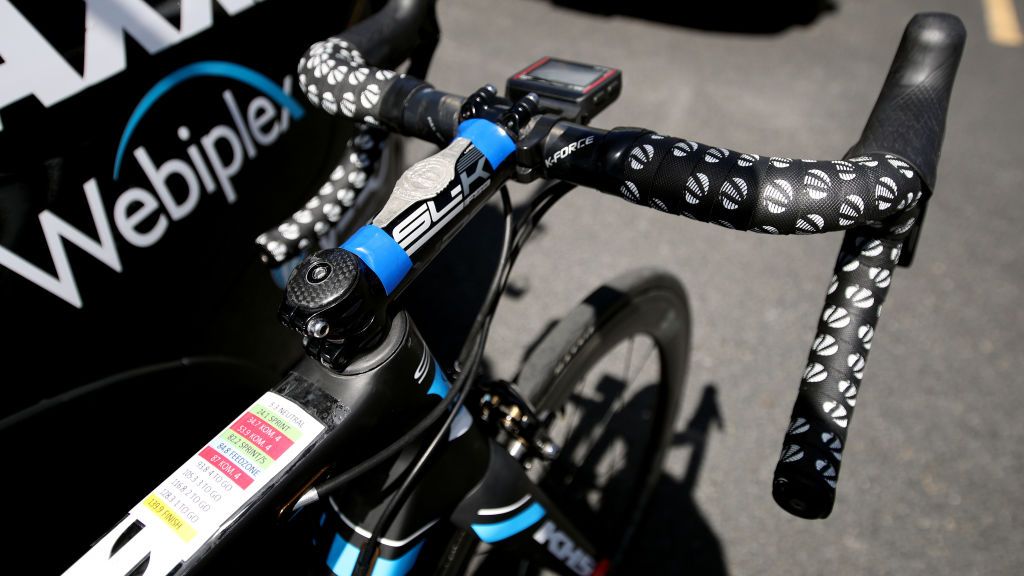 Velo provide the handlebar tape, while FSA provide the cockpit