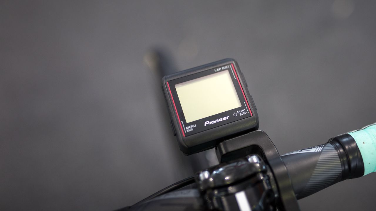 Pioneer power meters are paired with headunits from the same company