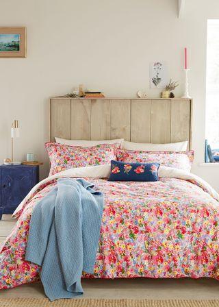 Joules Hollyhock meadow bedlinen