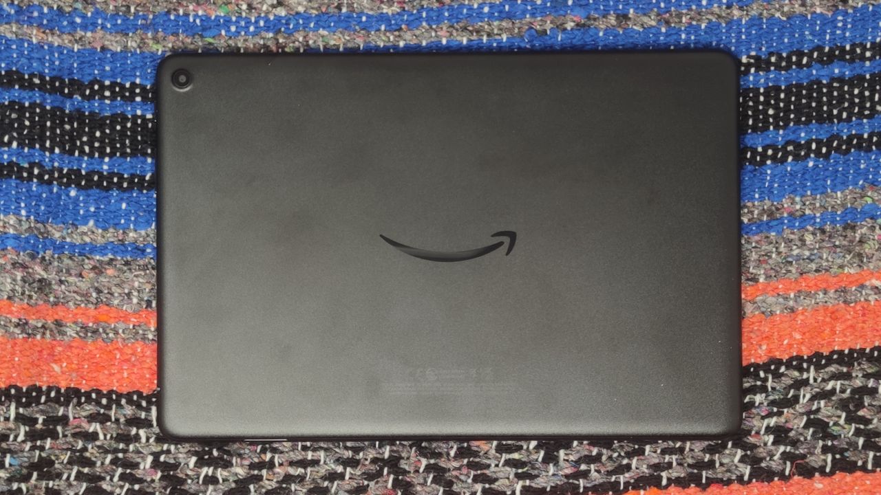 The Amazon Fire HD 10 (2023) on a colored background.