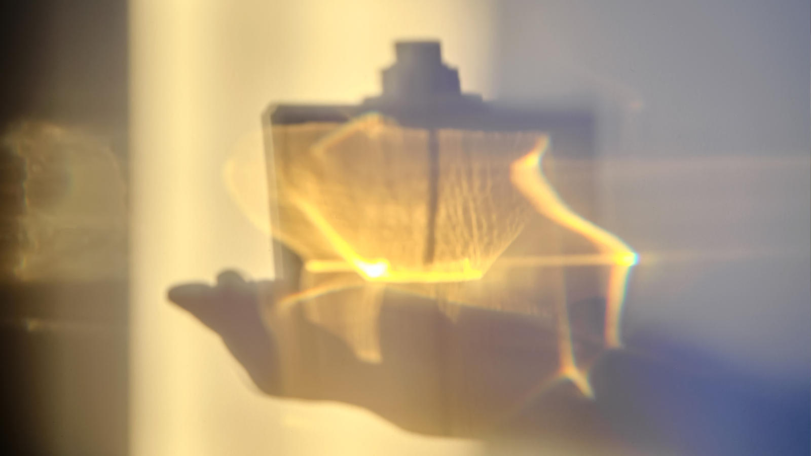 These Are The Best Sharp, Bright And Clean Metallic Scents | Marie ...