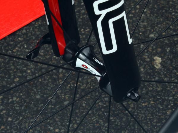 Easton's EC90 TT front hub uses narrowly spaced flanges and even aero-profiled end caps.