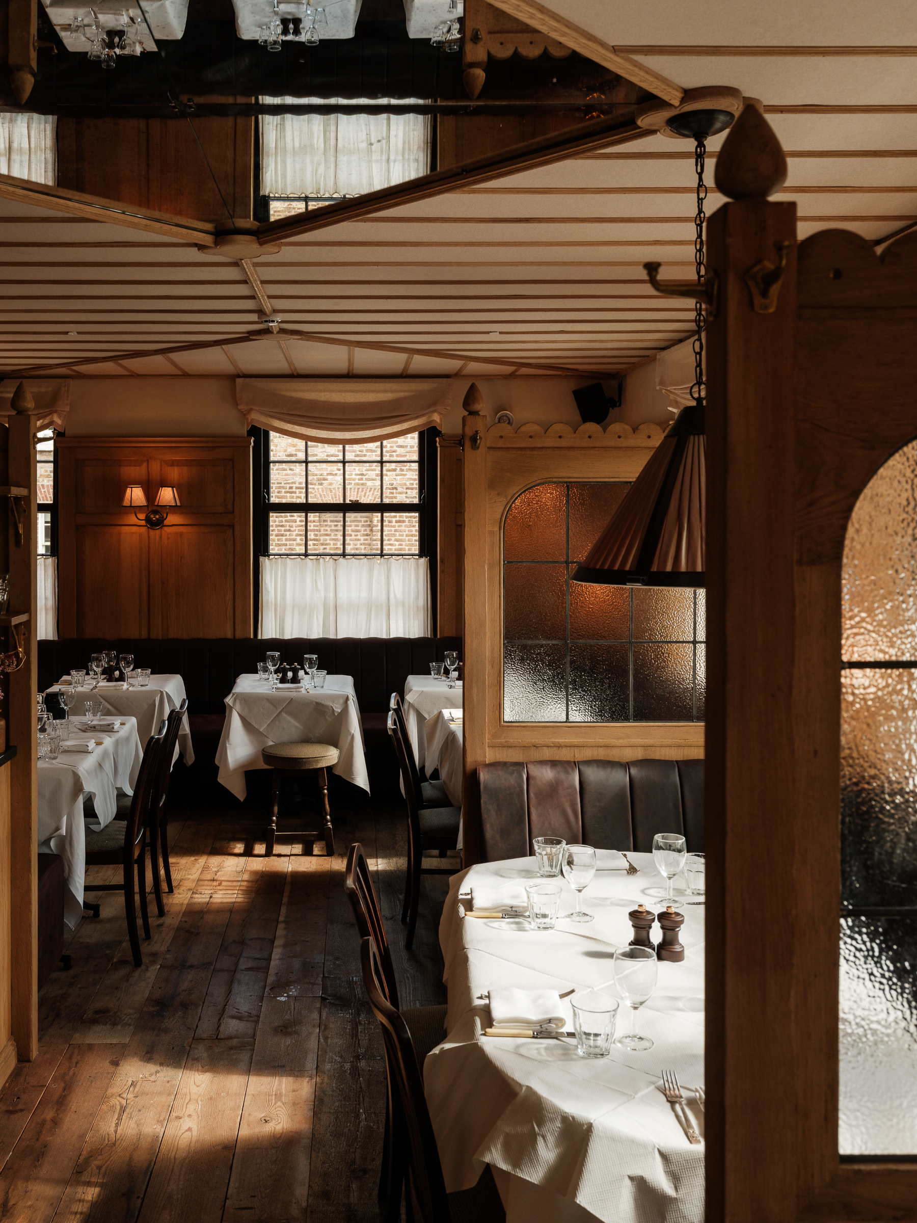 the hart public house london review