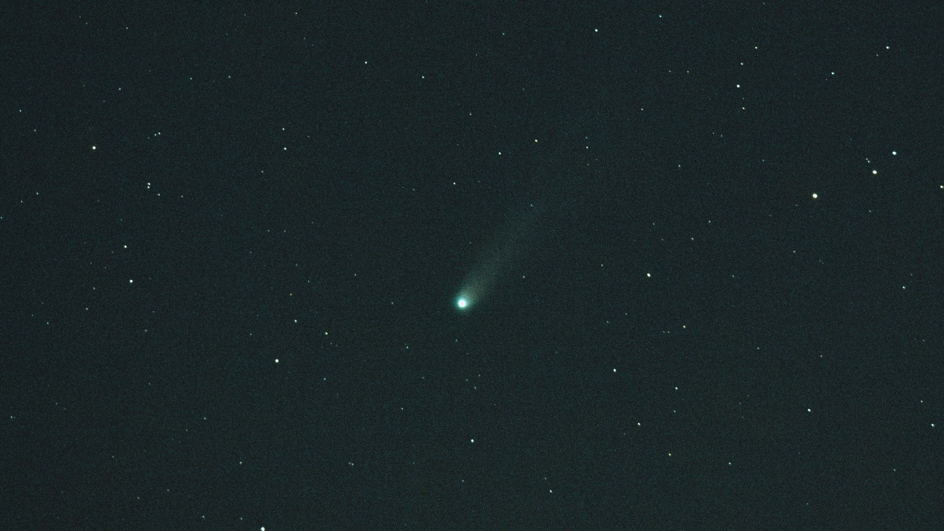 See Comet Lemmon cross paths with a cosmic serpent Oct. 26 See Comet Lemmon cross paths with a cosmic serpent Oct. 26
