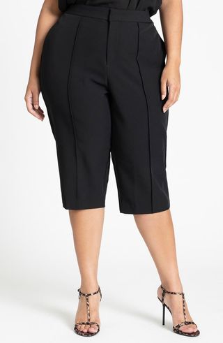 Center Pintuck Suiting Capri Pants