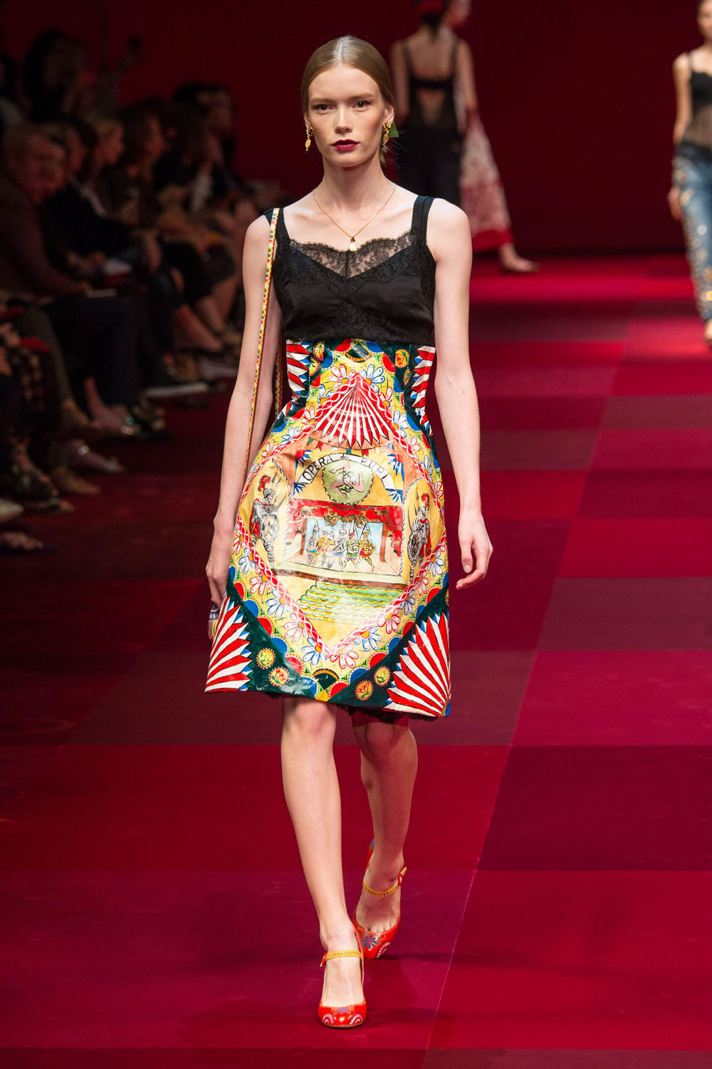 Dolce & Gabbana SS15 Show At Milan Fashion Week | Marie Claire UK