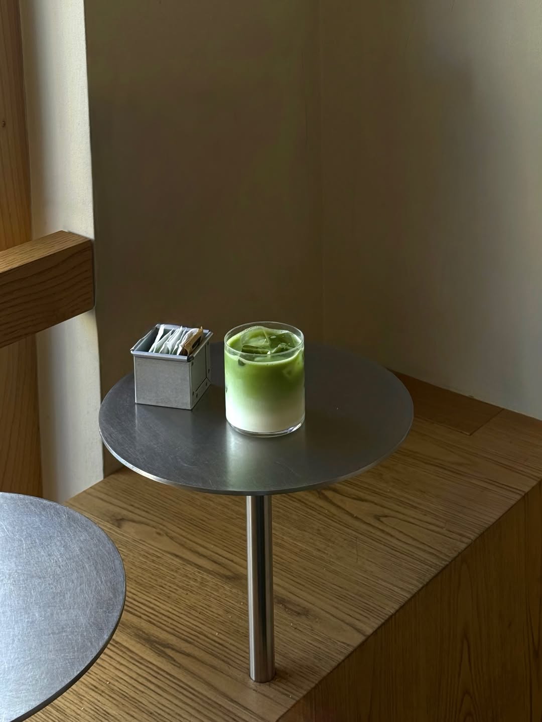 Best coffee in Milan: macchiato matcha at Piccolo pan