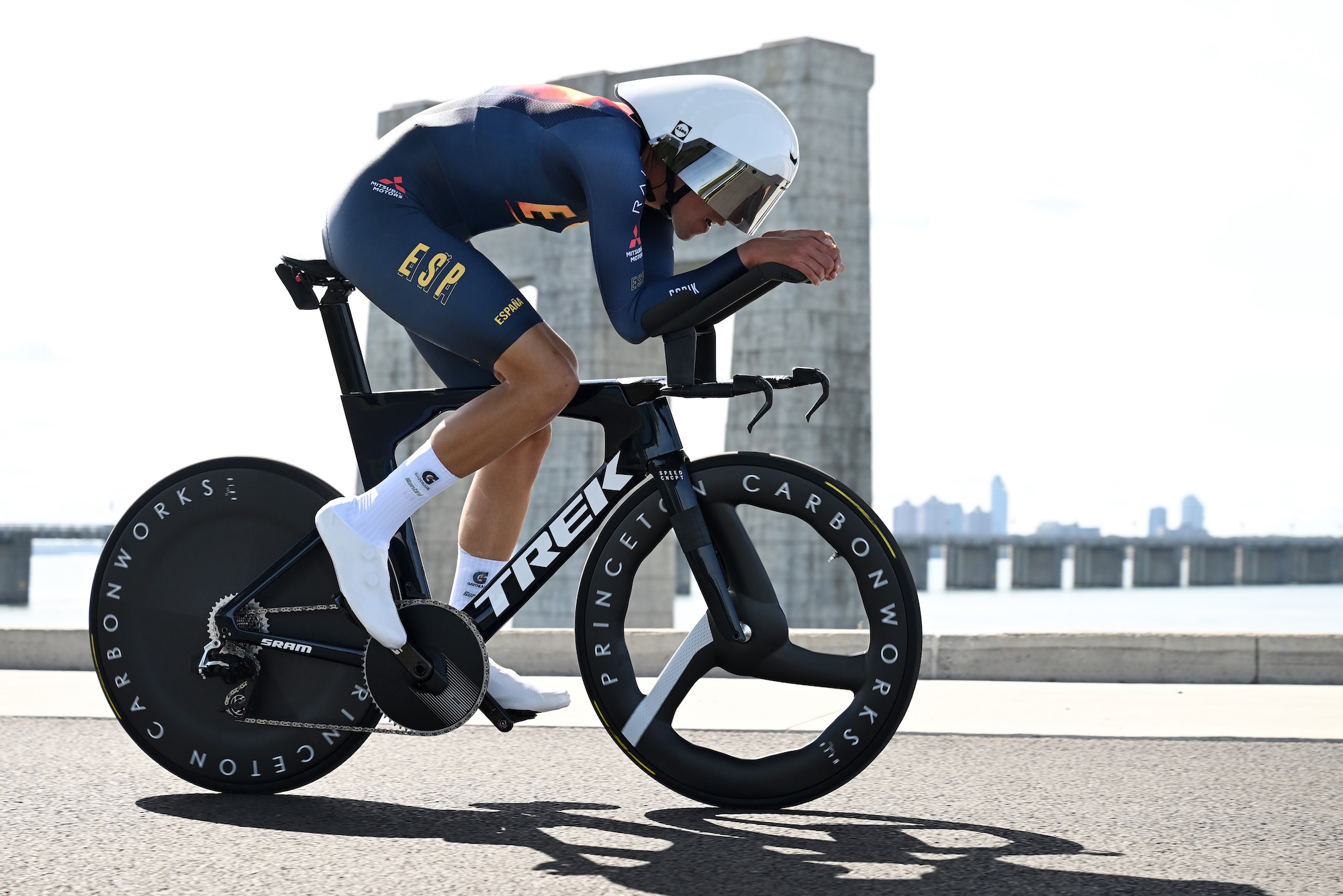 Hector Alvarez and Team Spain competes during 99th UCI Road World Championships Montreal 2026