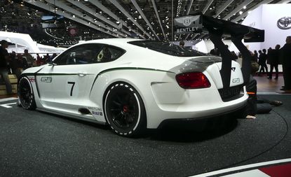 White Bentley Continental GT3