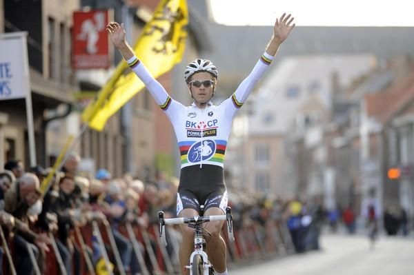 World Champion Niels Albert dominated the race in Ardooie.
