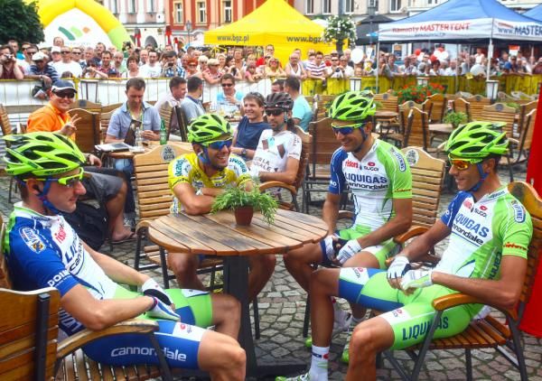 Liquigas-Cannondale relaxes before stage 2 in Poland