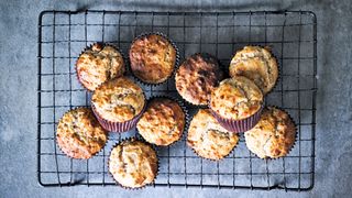 Cooling rack of muffins