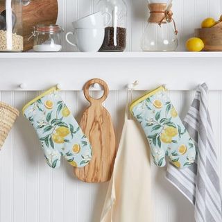 Martha Stewart Lemon Whimsy Oven Mitt