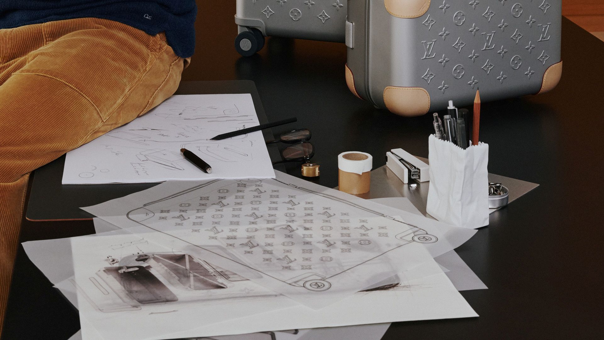 louis vuitton marc newson aluminium case