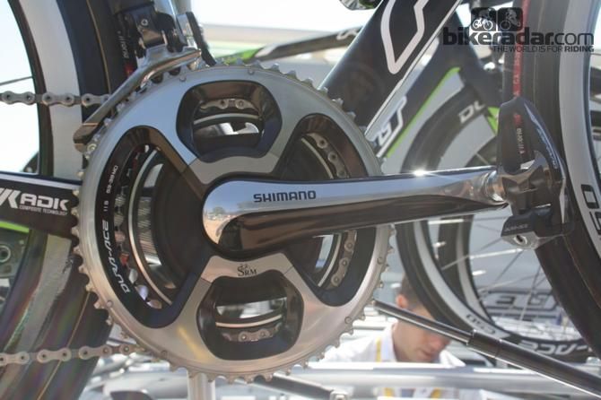 The new SRM-compatible Shimano 9000 crank on Simon Geschke (Argos-Shimano) Felt F1.