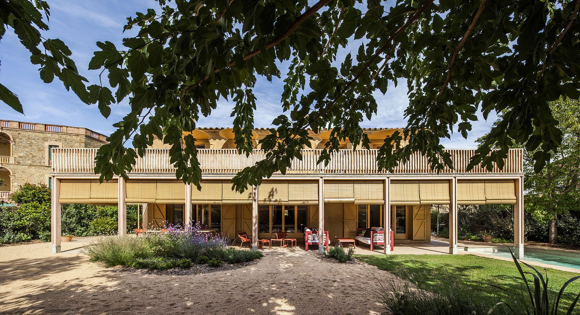 Garden view, House near Girona