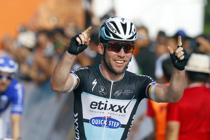 Mark Cavendish (Etixx-QuickStep) enjoys his stage 7 win