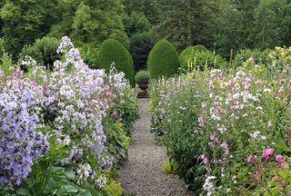 Hutton-in-the-Forest - Country Life / Val Corbett