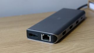 Monoprice 13-in-1 Dual HDMI + DP MST Dock review photos