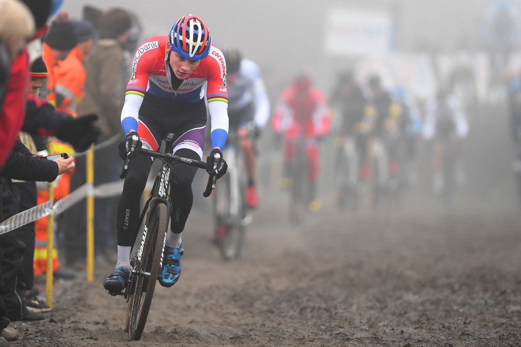 Mathieu van der Poel (Beobank-Corendon) pre-crash