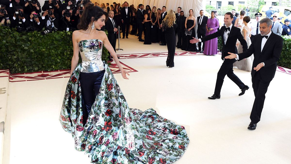 C'est pourquoi Amal Clooney était la seule célébrité à porter un pantalon au Met Gala 2018