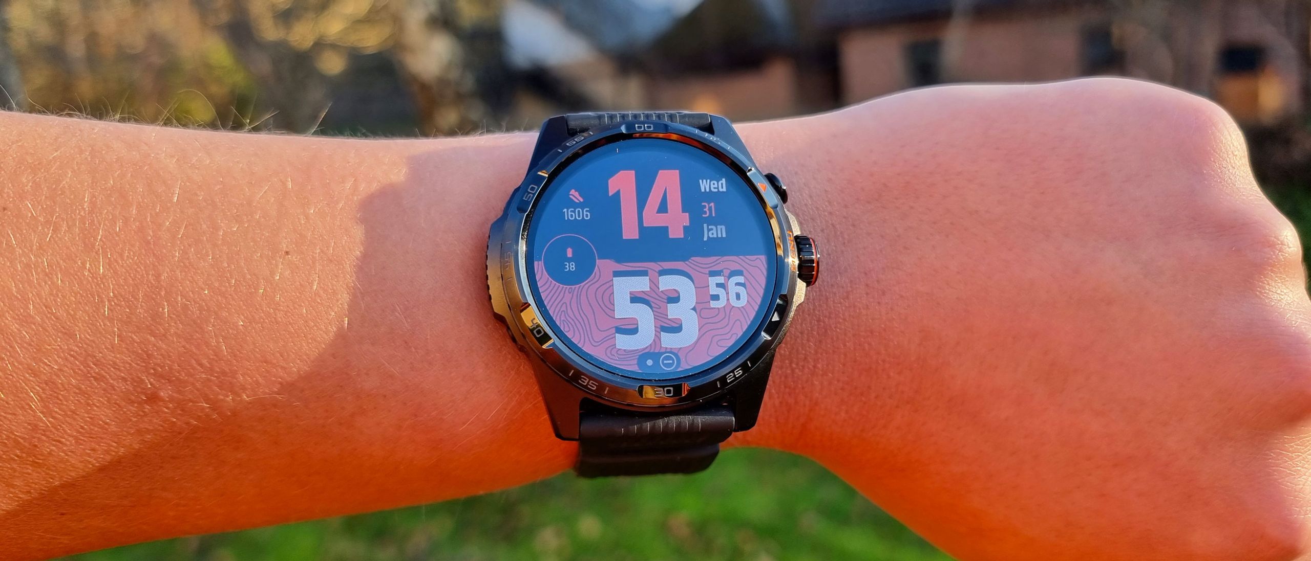 Texas Instruments Smart Wach TicWatch Atlas smartwatch review | Live Science