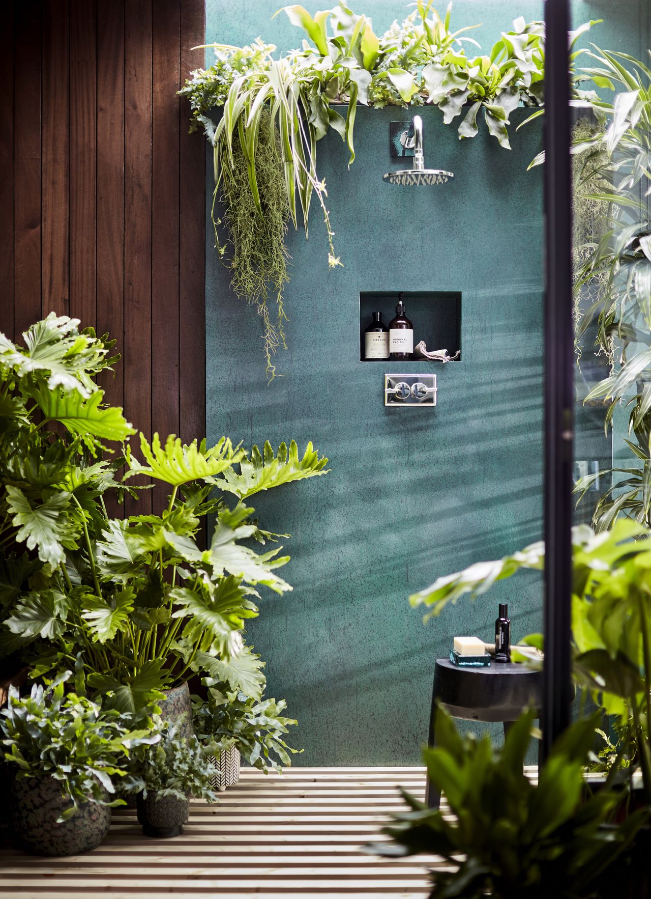 garden spa outdoor shower