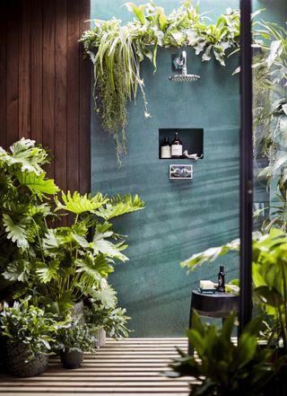 garden spa outdoor shower