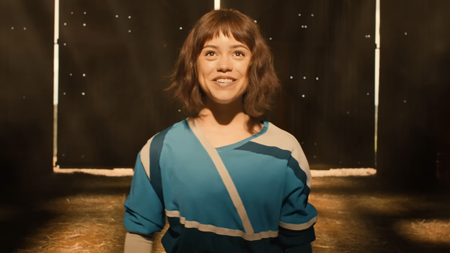 Jenna Ortega smiling in Klara and the Sun