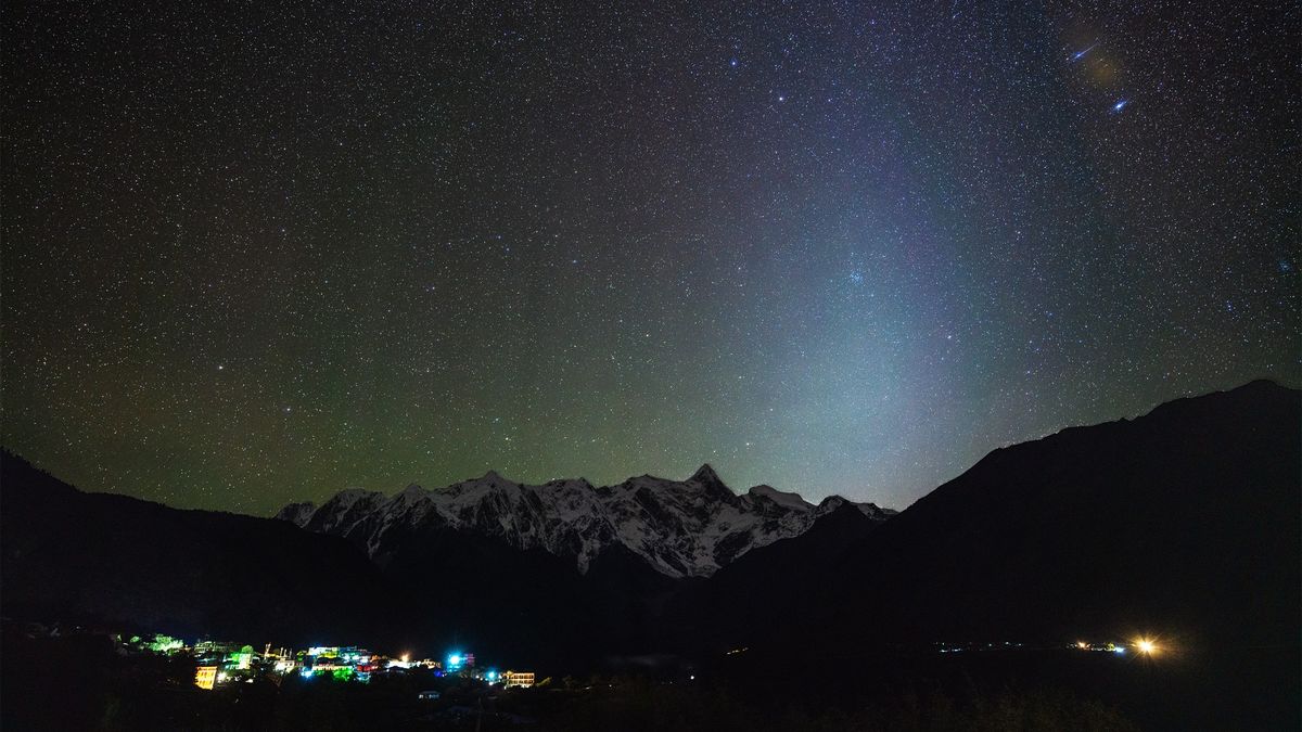 I've chased the 'false dawn' for years — this is the week to find and photograph it