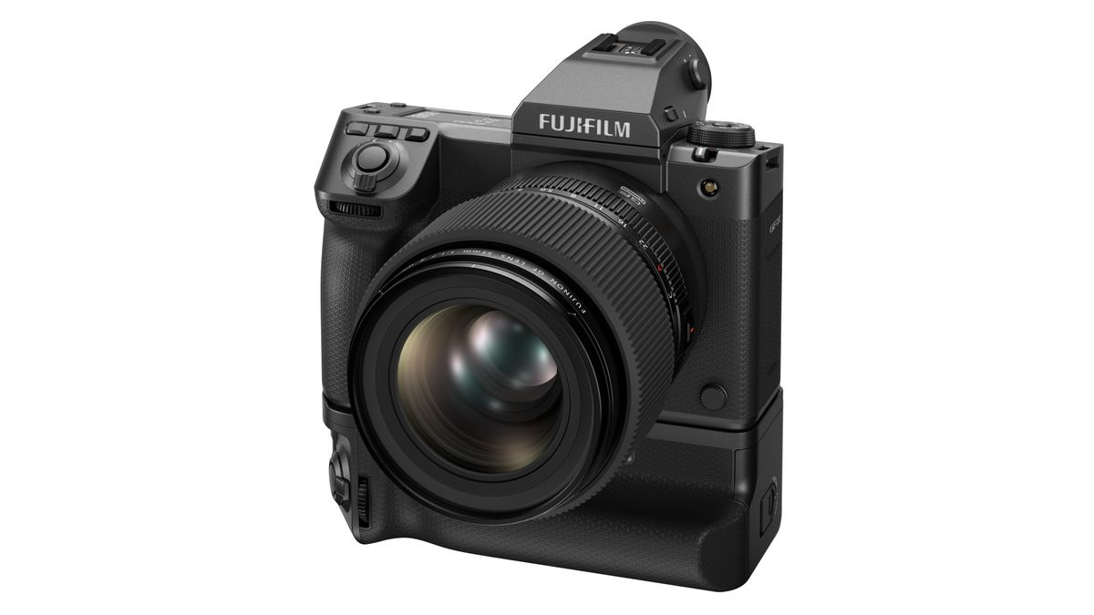 Fujifilm Raises The Bar For Medium format Cameras With The GFX 100 II fujifilm-raises-the-bar-for-medium-format-cameras-with-the-gfx-100-ii