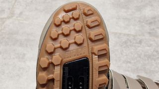 Specialized Recon 1.0 gravel shoe sole detail
