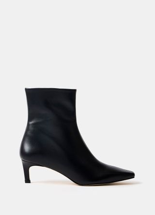 Tru Black Leather Ankle Boots