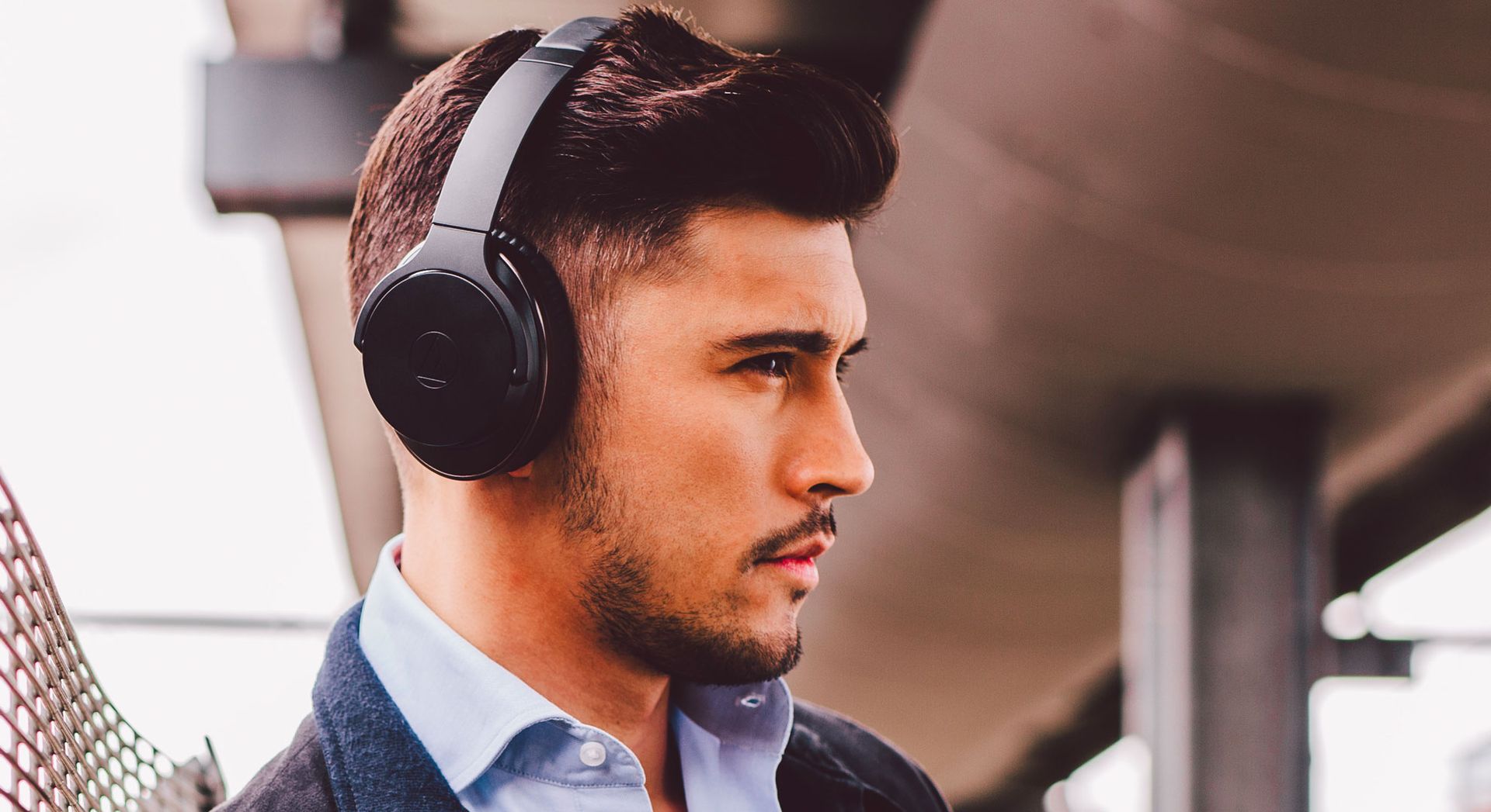 These Audio Technica headphones offer 35 hours of custom noise