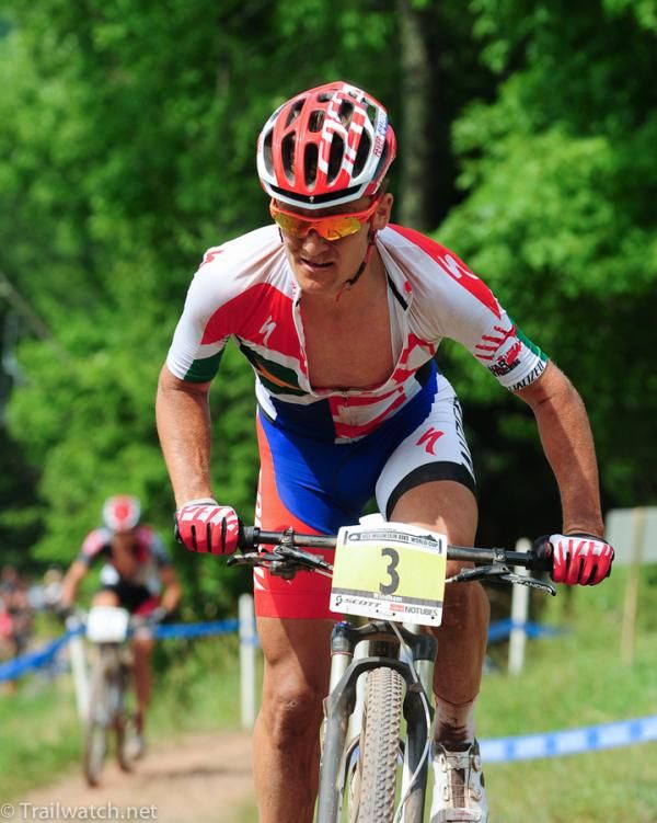 Burry Stander (Specialized) with a lead on the final climb