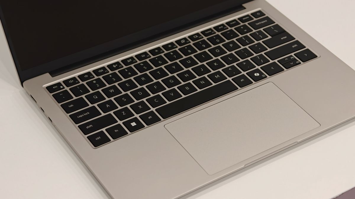 Hands-on with the Dell 14S at IFA 2026