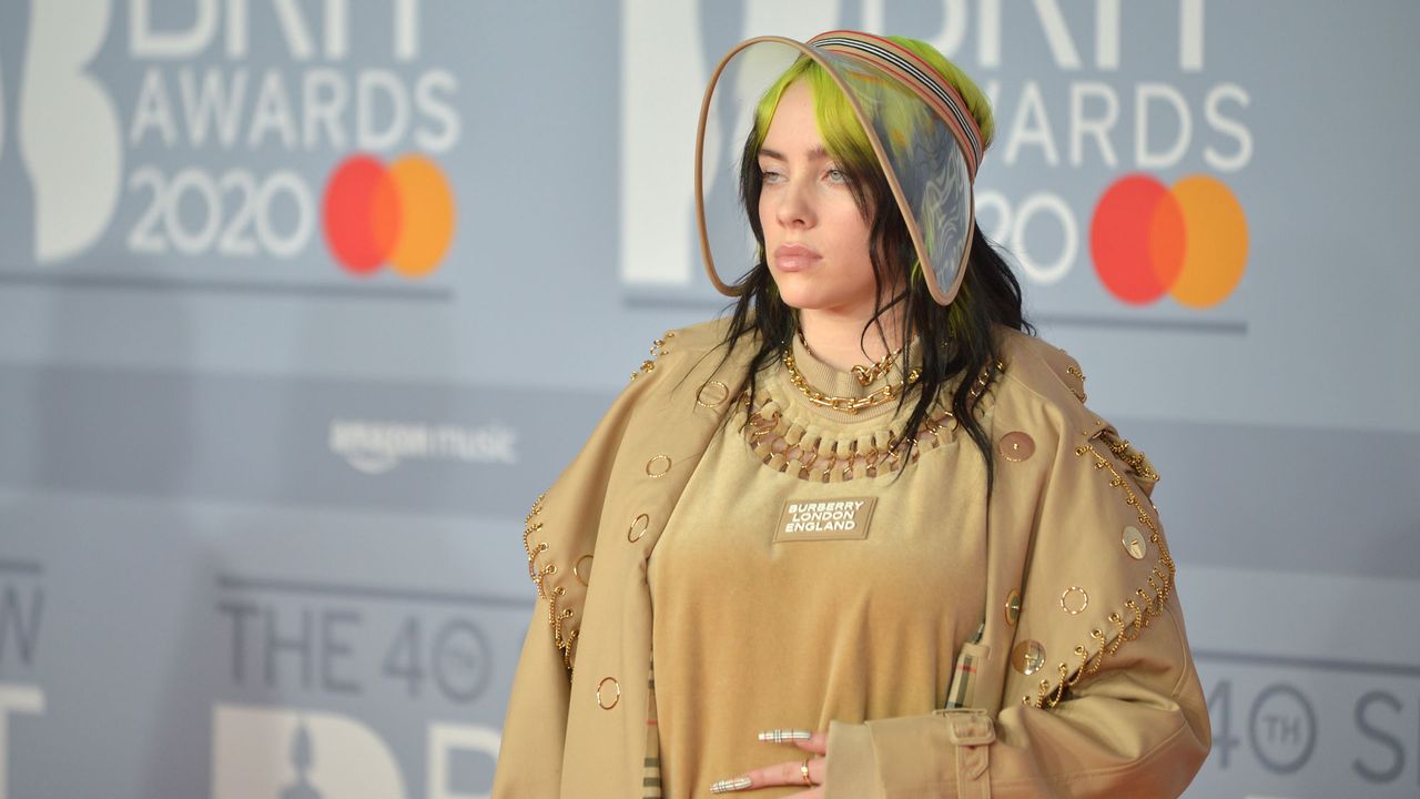 Billie Eilish calls out body shaming