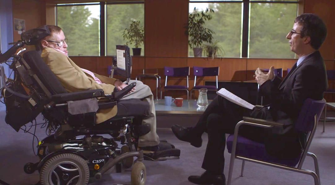 John Oliver interviews Stephen Hawking, Hawking wins