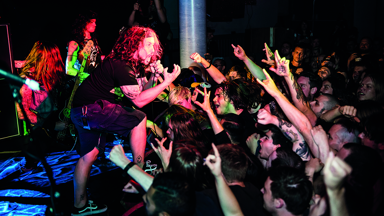 Municipal Waste live photo, London