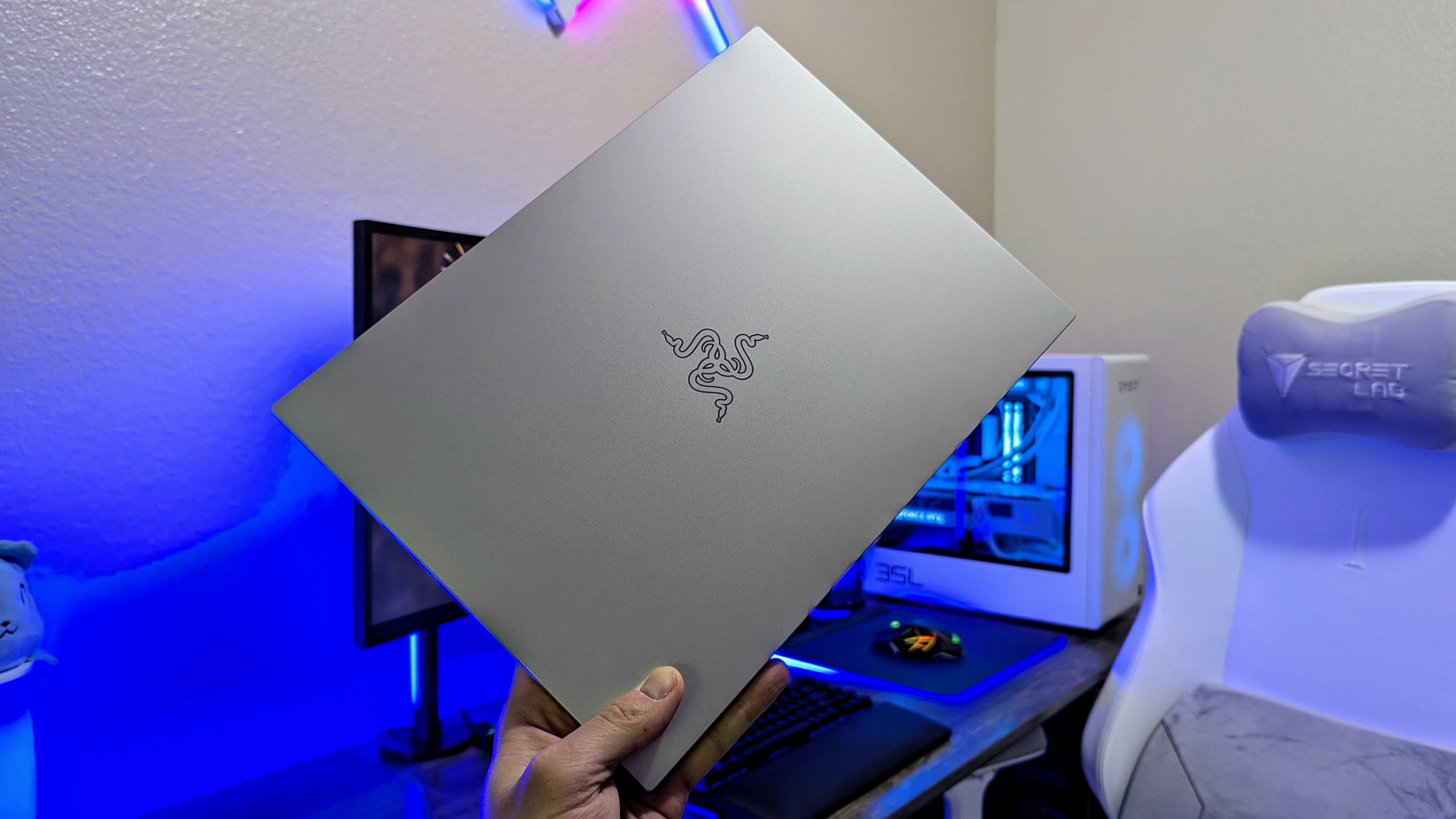 Image of the Razer Blade 14 (2025).