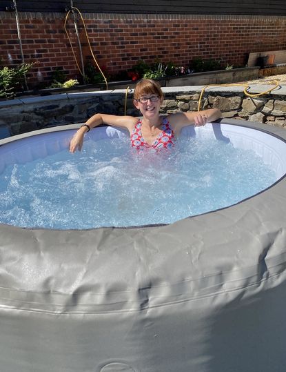 Lay-Z-Spa Barbados hot tub review | Gardeningetc