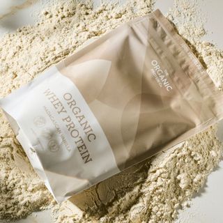 Best protein powder for women: Organic Protein Company