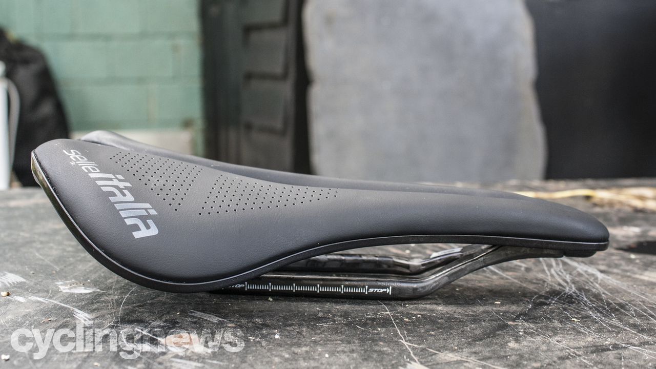 Selle Italia Novus Boost Evo Kit Carbonio Superflow saddle