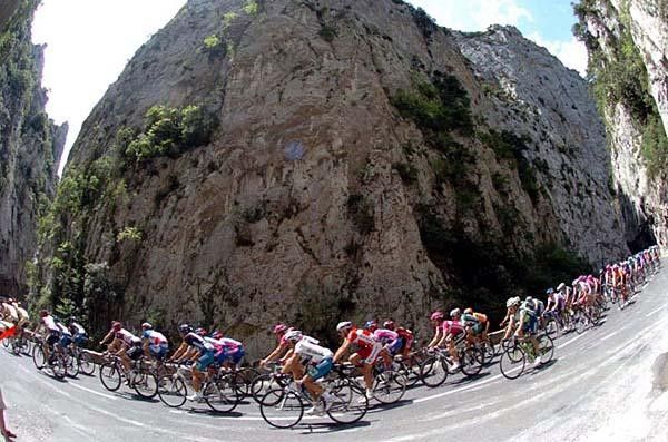 The Pyr&eacute;n&eacute;es offer incredible landscape, if only that damn racing wouldn't interfere with the vacation.