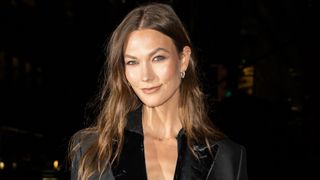 Karlie Kloss with mocha hair one of the hottest autumn hair colors of the year